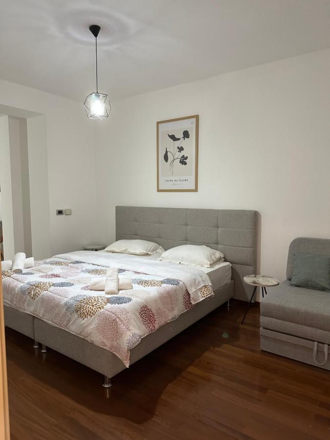 City Center Shkodra B&B Екстериор снимка